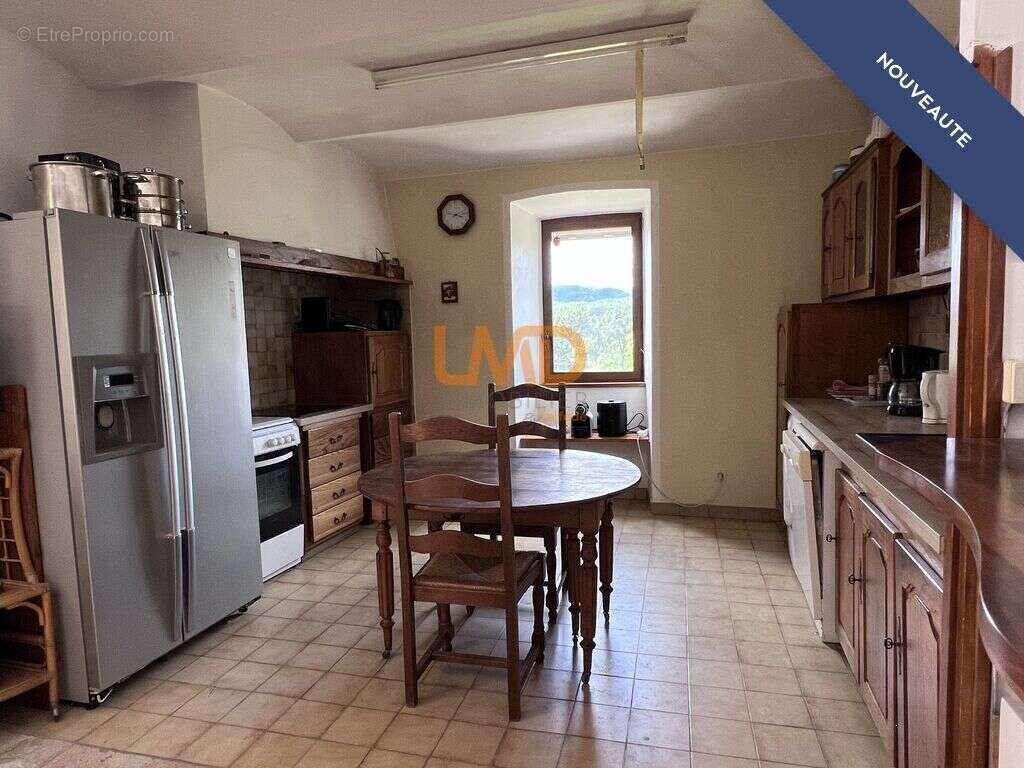Maison à LABLACHERE