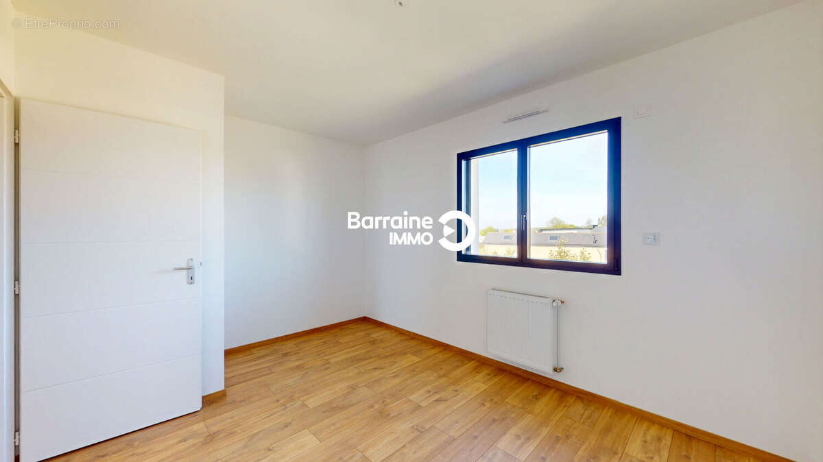 Maison à SAINT-RENAN