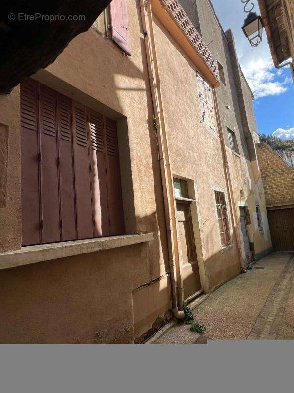 Maison à SAINT-PONS-DE-THOMIERES