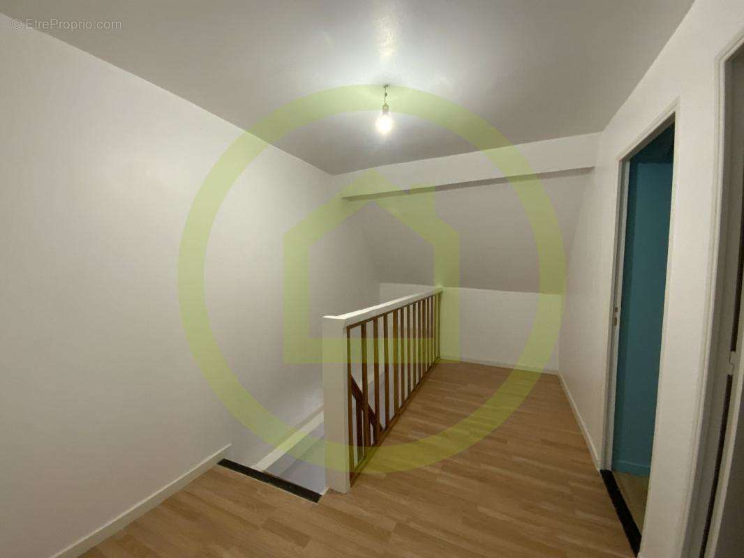 Maison à GENOUILLAC