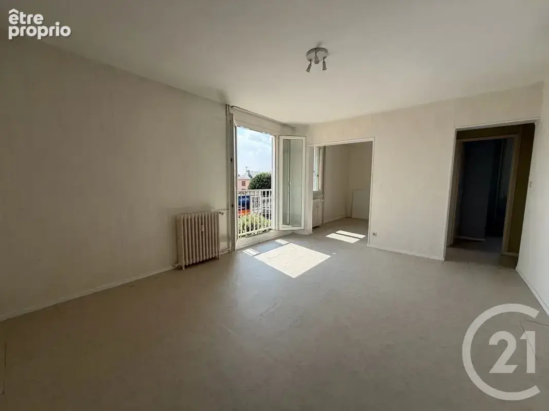 Appartement 3 pièces 71 m² à vendre à Chateaudun (28200) - photo 2