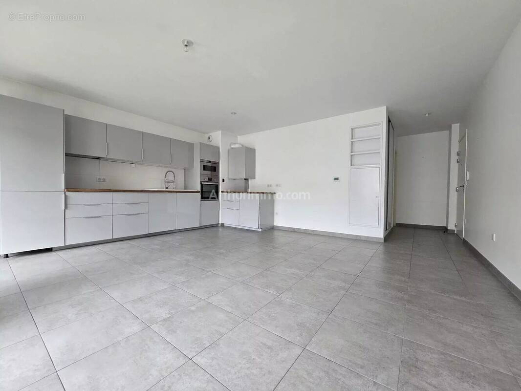 Appartement à LE PERREUX-SUR-MARNE