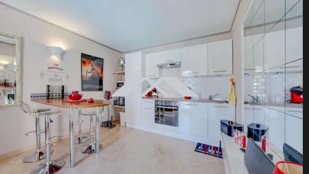 Maison 287 m² à Carry-Le-Rouet  - photo 7