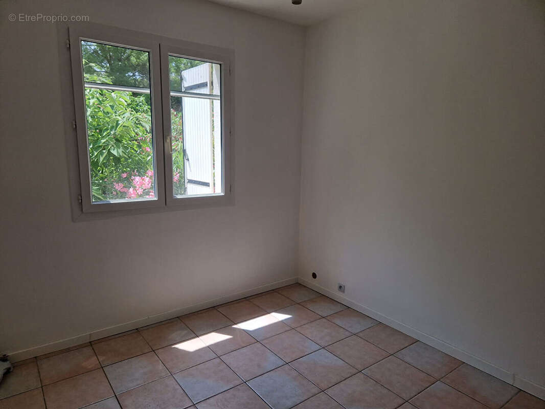 Maison à LUC-SUR-ORBIEU