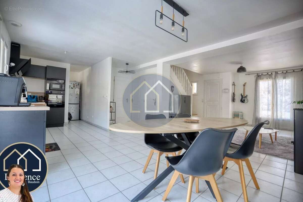 Maison à NOGENT-LE-ROI