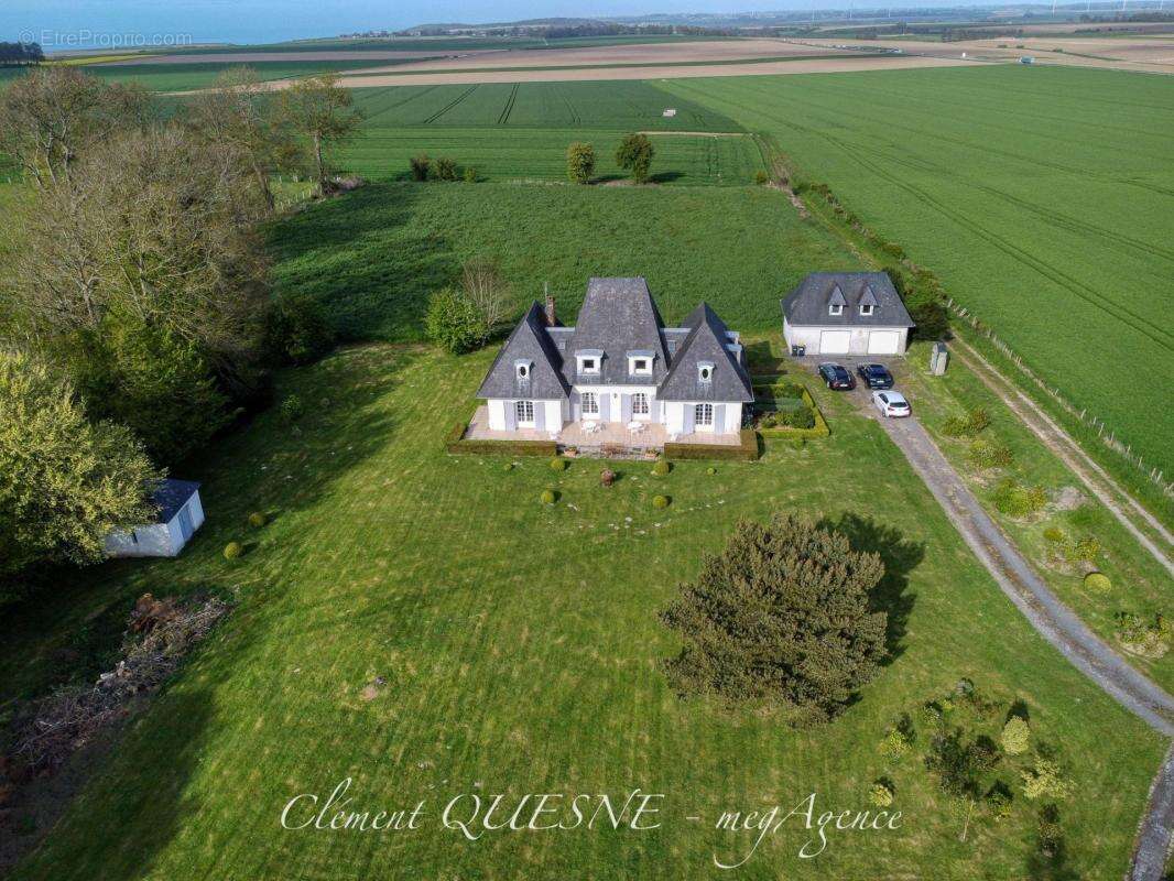 Maison à BIVILLE-SUR-MER