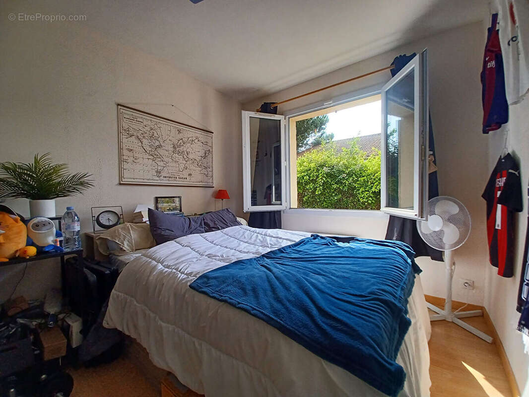 Maison à AMBARES-ET-LAGRAVE