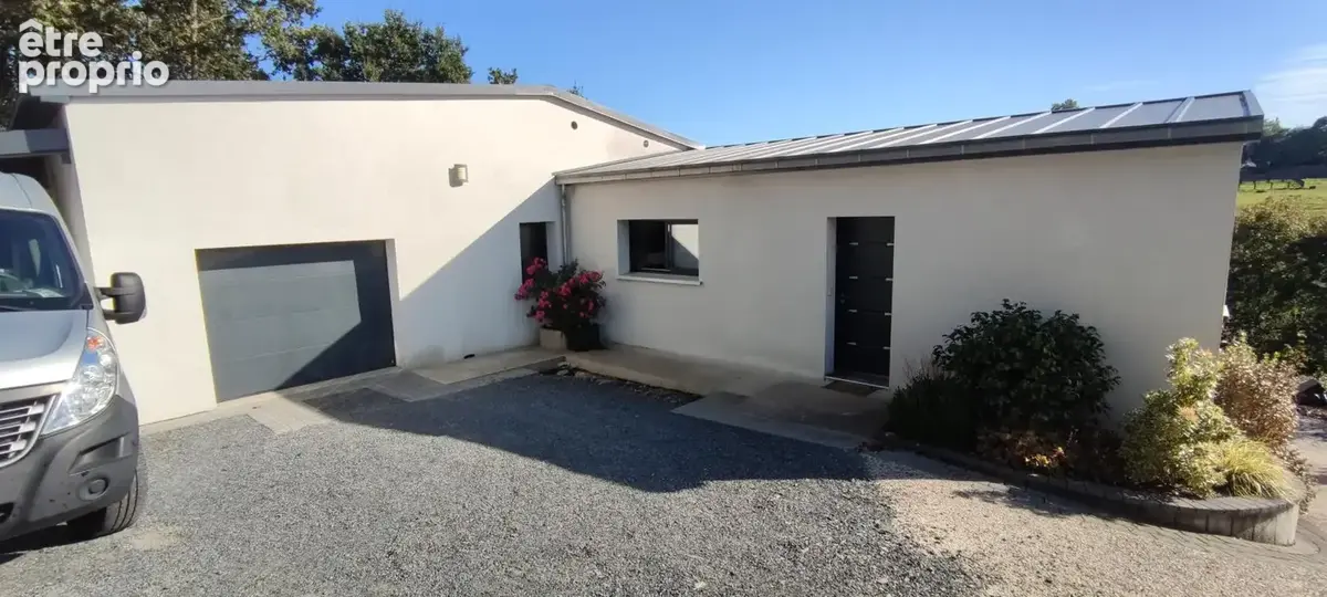Maison 4 pièces 124 m² à vendre à Saint-Lo (50000) - photo 1