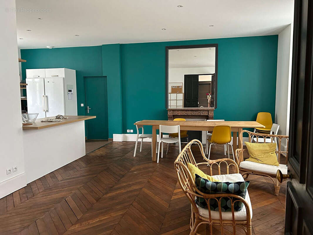 Maison à SAINT-JEAN-DE-BRAYE