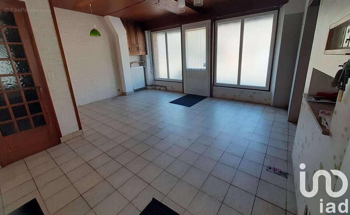 Photo 5 - Maison à ARCES-DILO