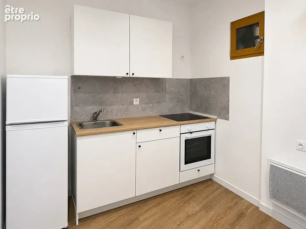Appartement T2 rénové de 40 m² avec cave en centre-ville ! Faibles charges - photo 4