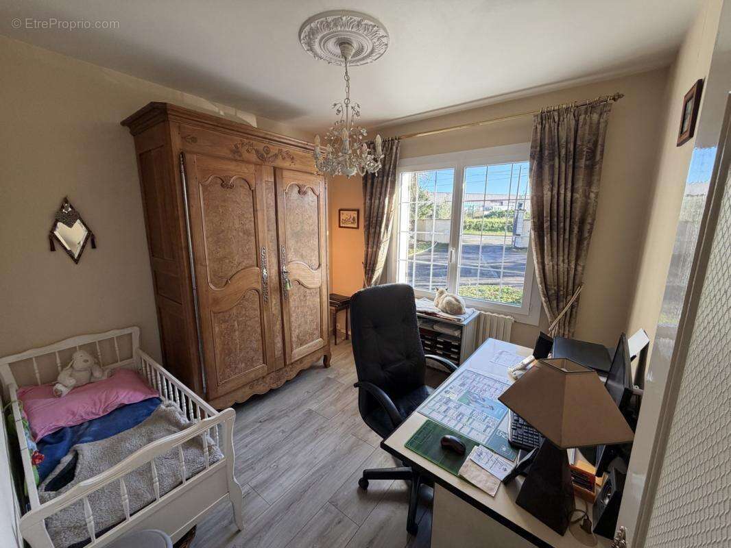 Maison à SAINT-LONGIS