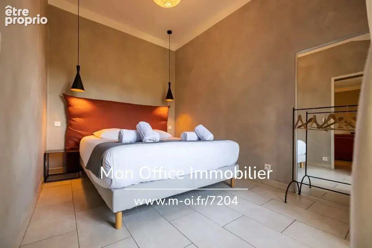 Référence : 7204-VCL - Bâtisse 17ème avec deux bastides, 5 appartements - Parc sur 1 hectare - 13 100 AIX EN PROVENCE - photo 20
