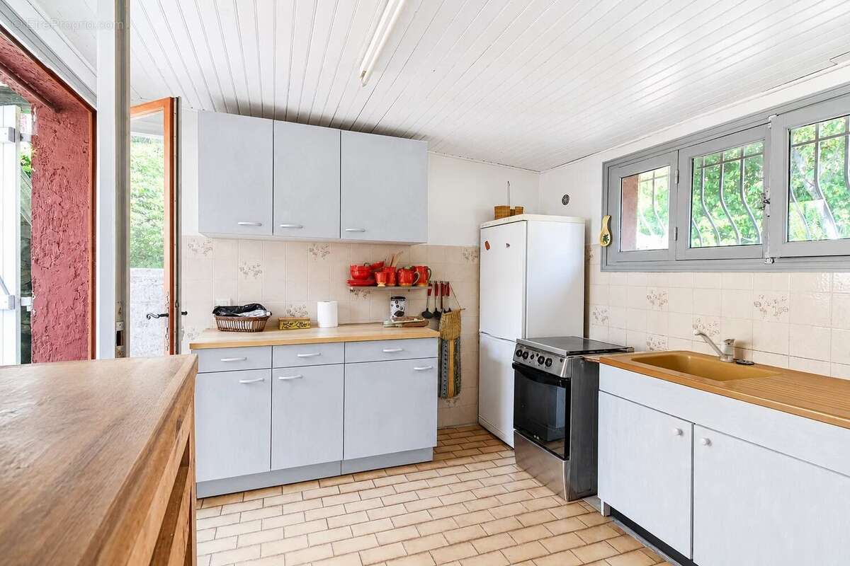 Cuebris//Maison individuelle 2/3 pièces 66 M²//Terrasse - photo 3