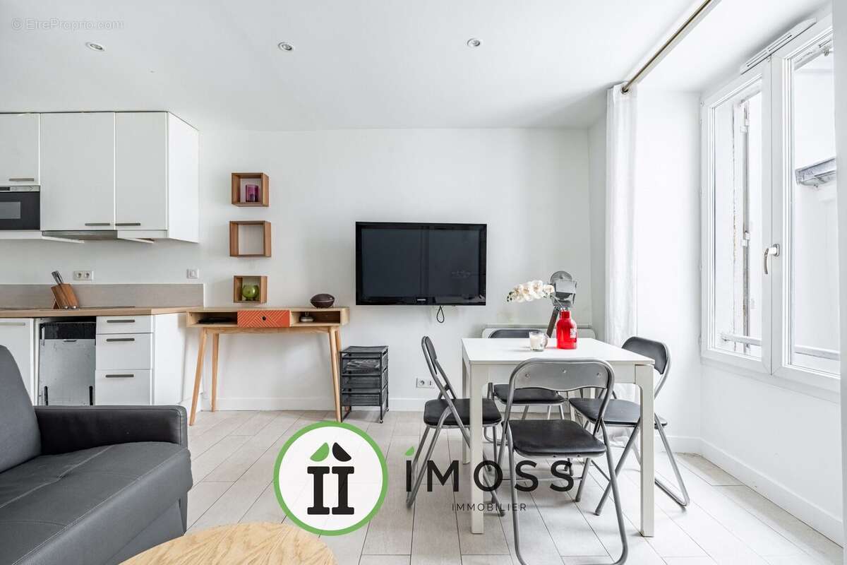 Appartement à PARIS-18E