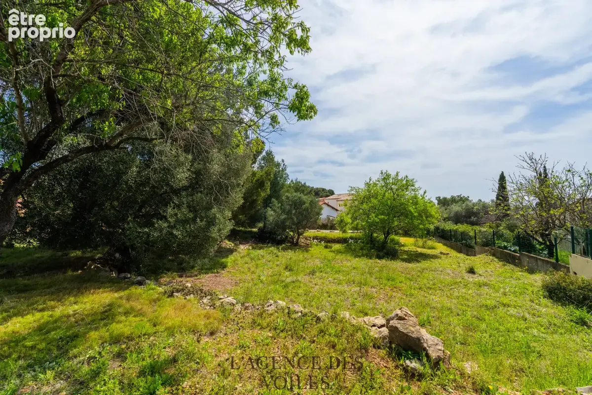 Terrain 1344 m2 sur la commune de Bandol - photo 8