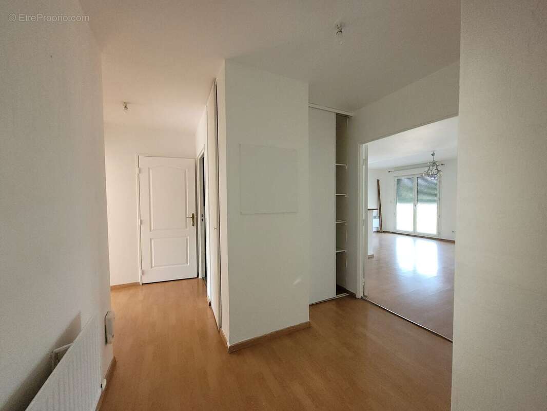 Appartement à GOUSSAINVILLE