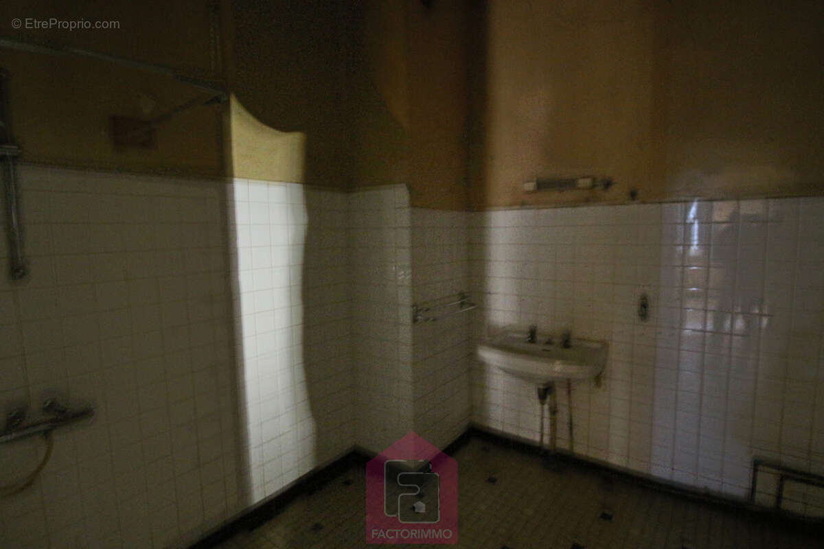 Appartement à PUY-L'EVEQUE