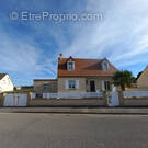 Maison à ORIGNY-SAINTE-BENOITE