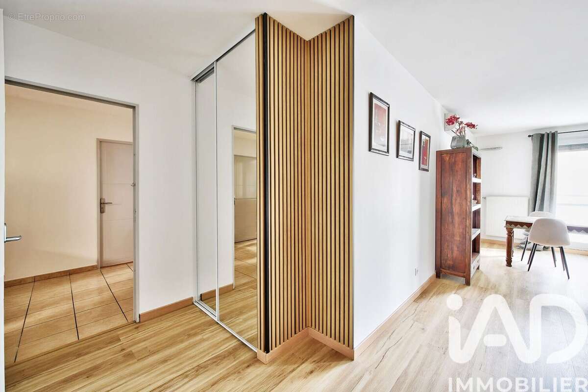 Photo 7 - Appartement à CALUIRE-ET-CUIRE