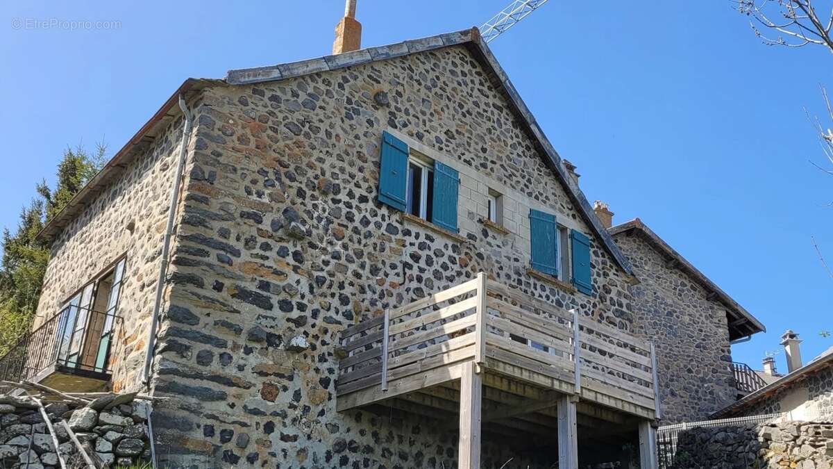 Maison à FAY-SUR-LIGNON