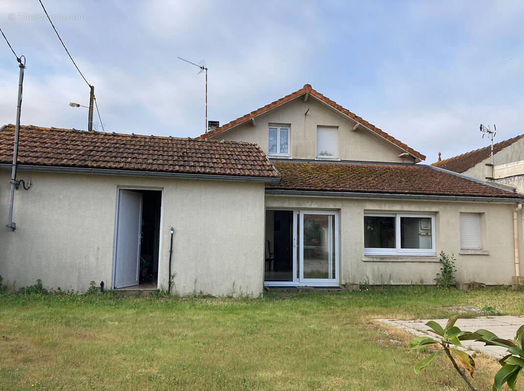 Maison à PORT-DES-BARQUES