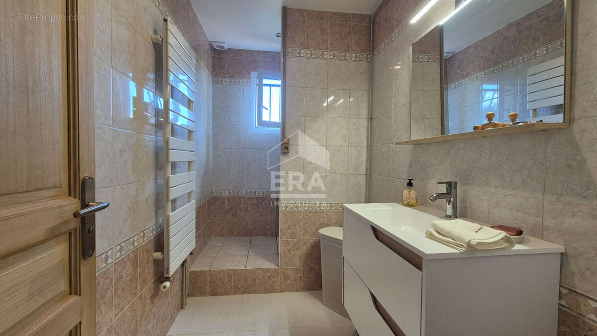 Maison à GRISY-SUISNES