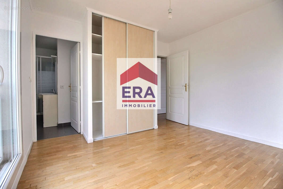 Appartement à SAINT-OUEN