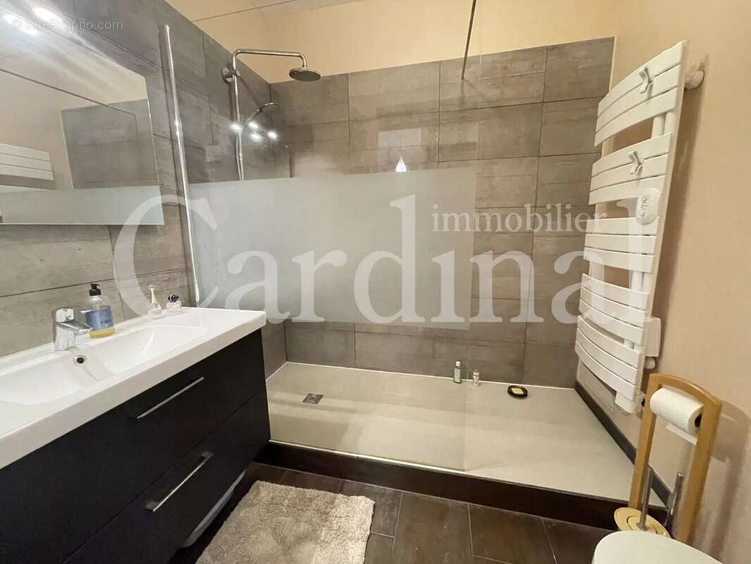 Appartement à NOISY-LE-ROI