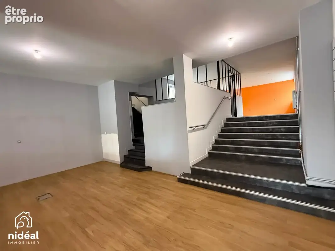 Commerce 154 m² à Maubeuge  - photo 6