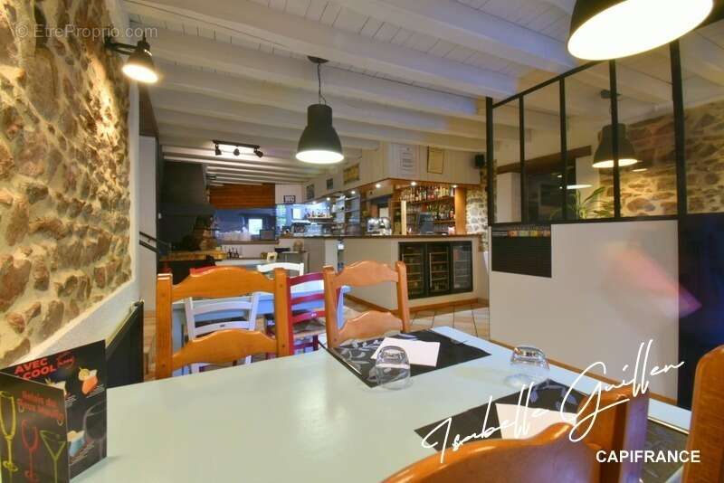 Maison à NERIS-LES-BAINS