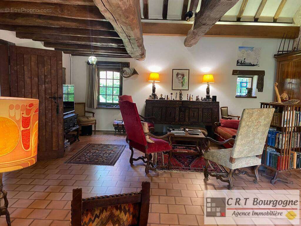 Maison à SAINT-MAURICE-LE-VIEIL