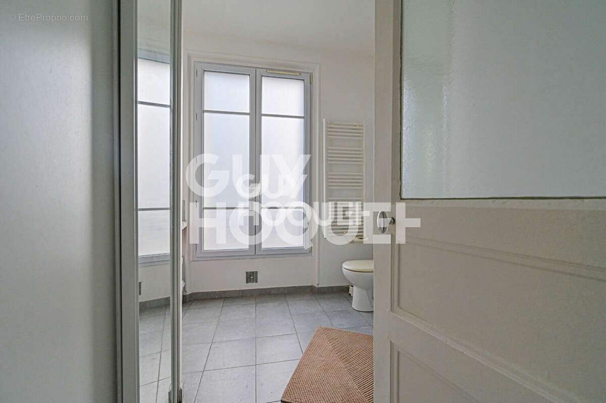 Appartement à PARIS-12E