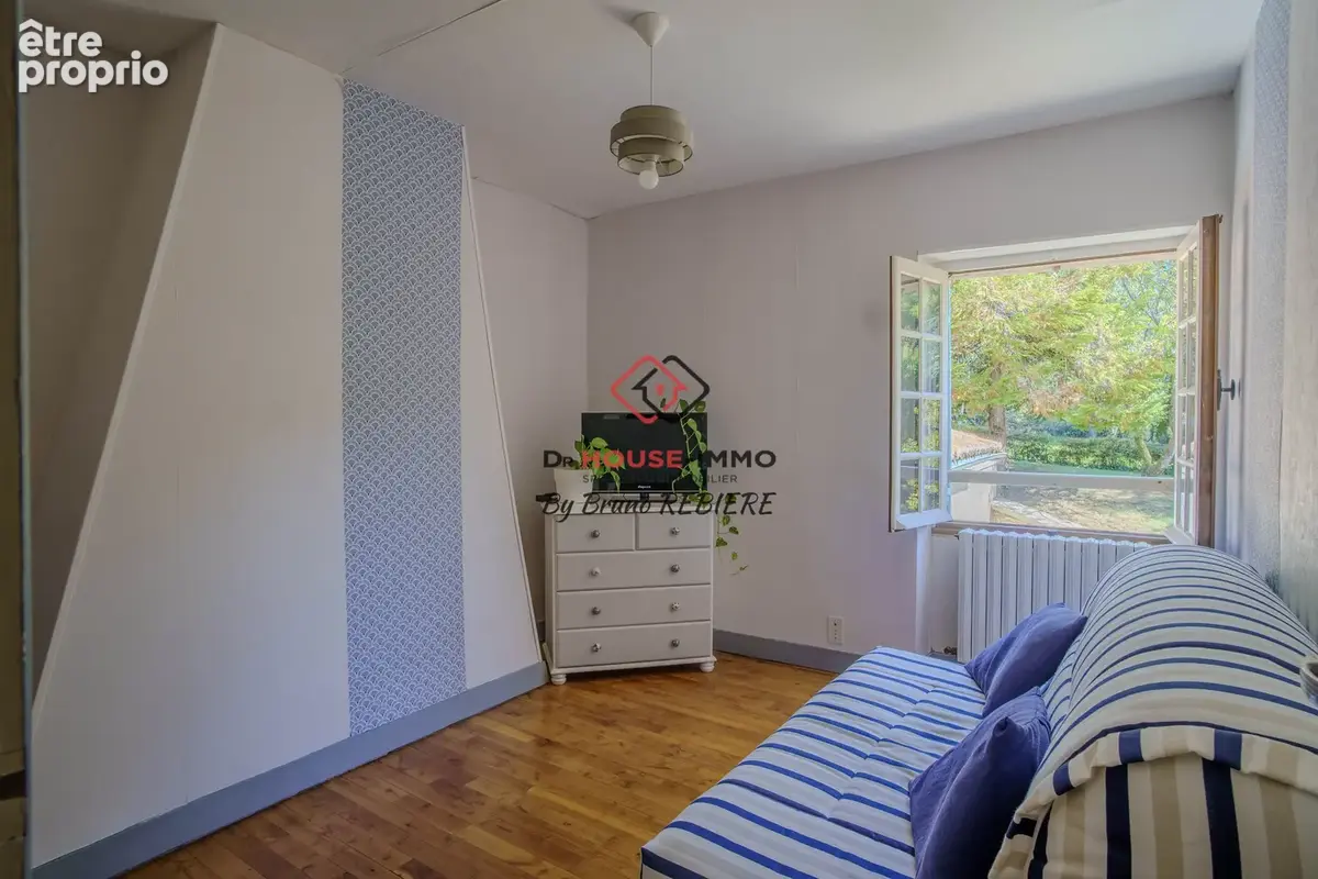 Maison 8 pièces 260 m² à vendre à Thiviers (24800) - photo 8