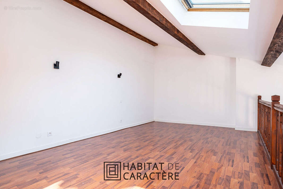 Appartement à LYON-1E