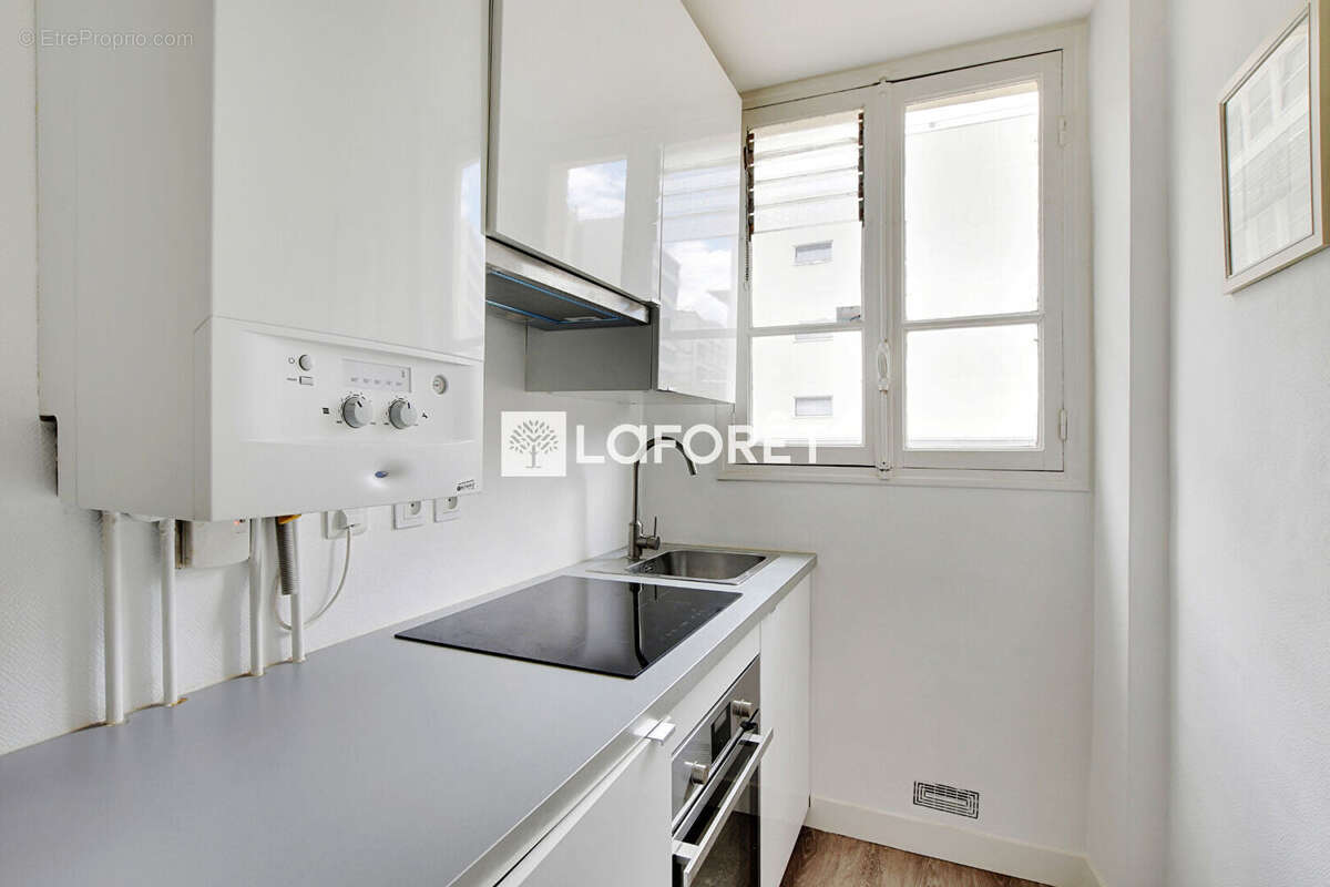 Appartement à PARIS-20E