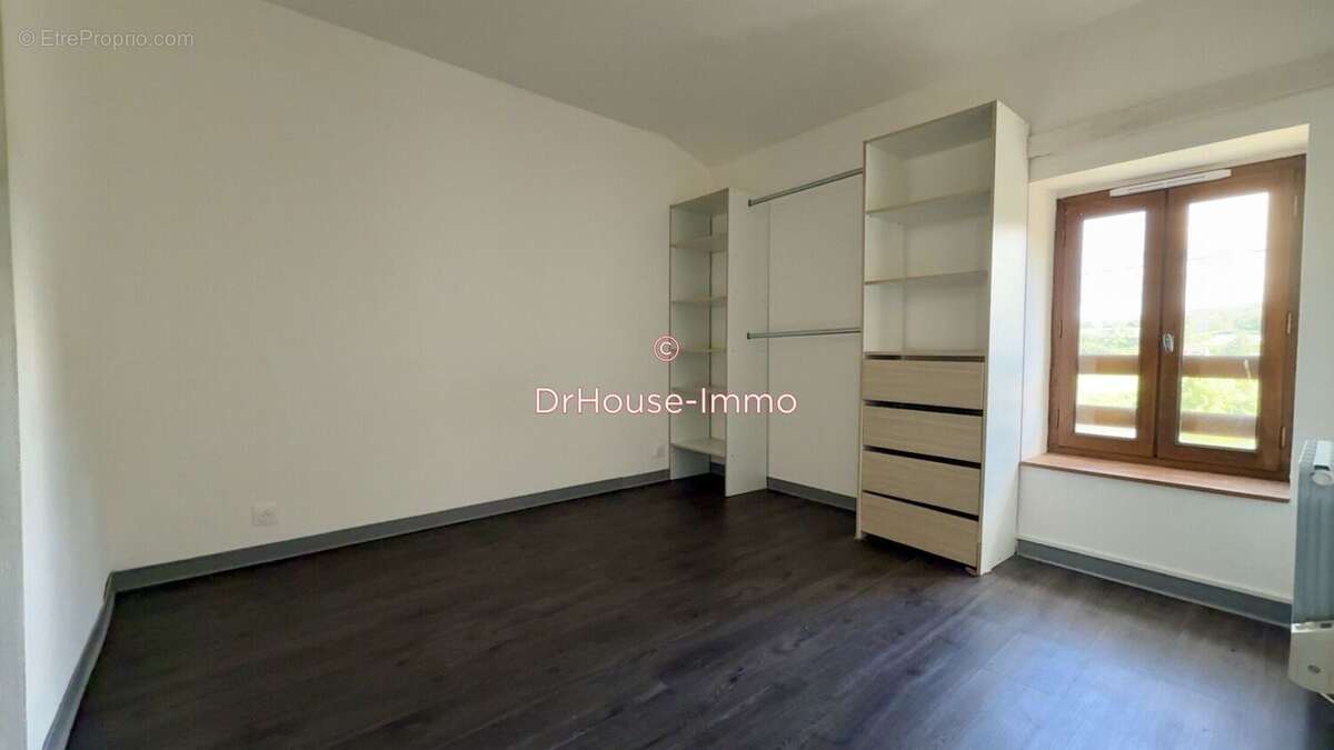 Appartement 139 m² à Laroque-Des-Arcs  - photo 25