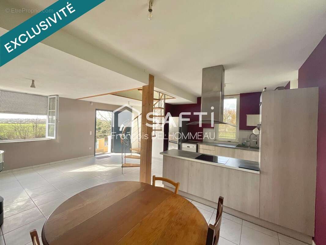 Photo 2 - Maison à MOUILLERON-LE-CAPTIF