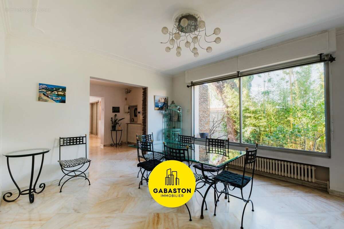 Maison à MARSEILLE-8E