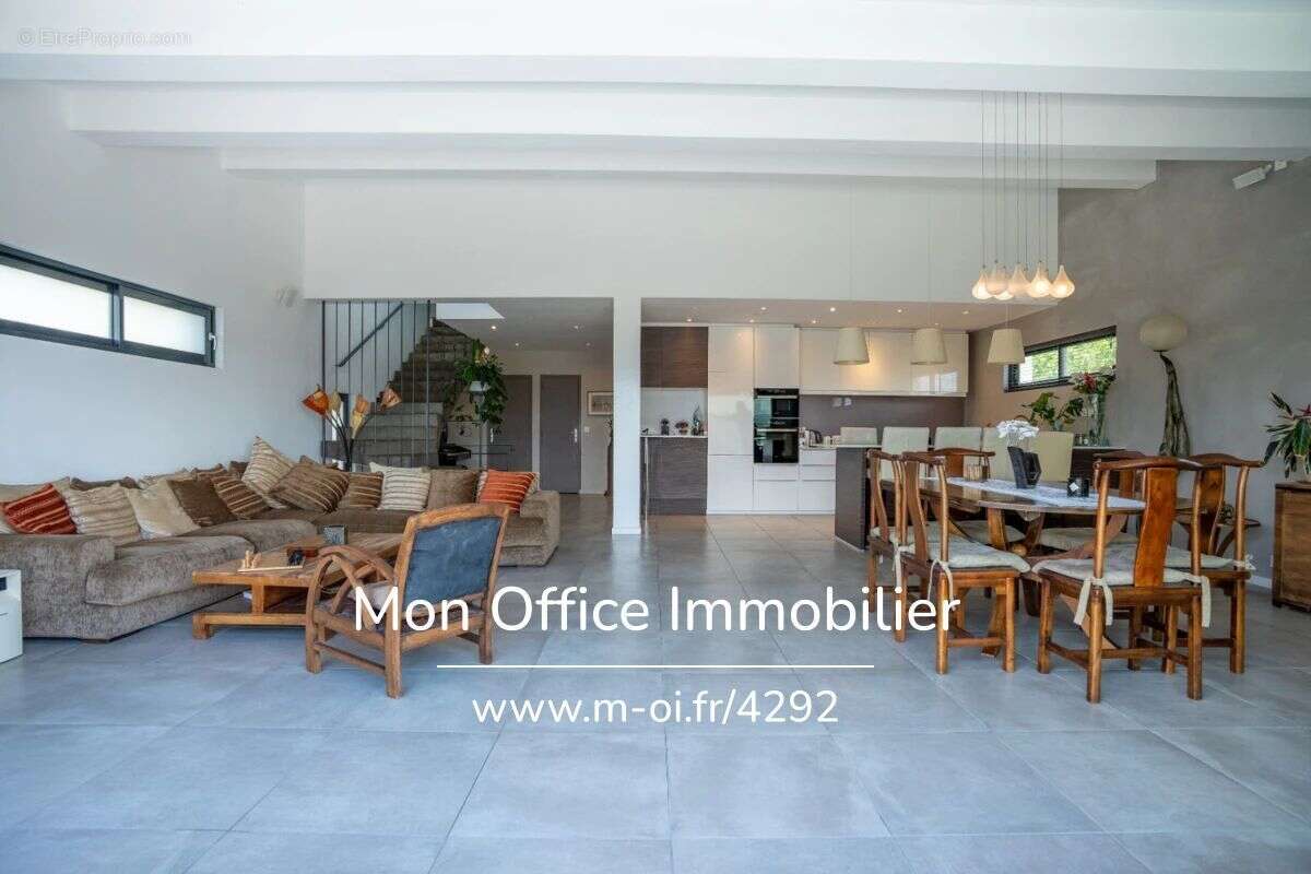 Référence : 6690-SIC. - EXCLUSIVITE Villa loft vue panoramique Saint Raphaël - photo 6