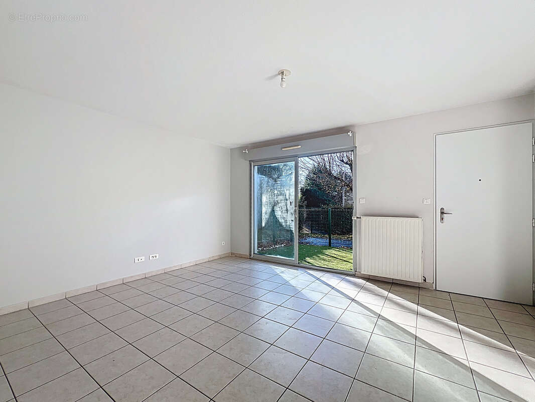 Appartement à JASSANS-RIOTTIER