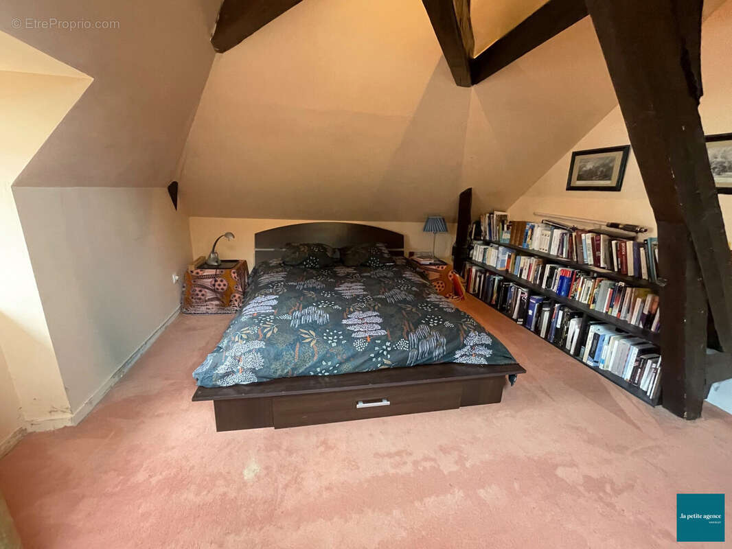 Maison à OUISTREHAM