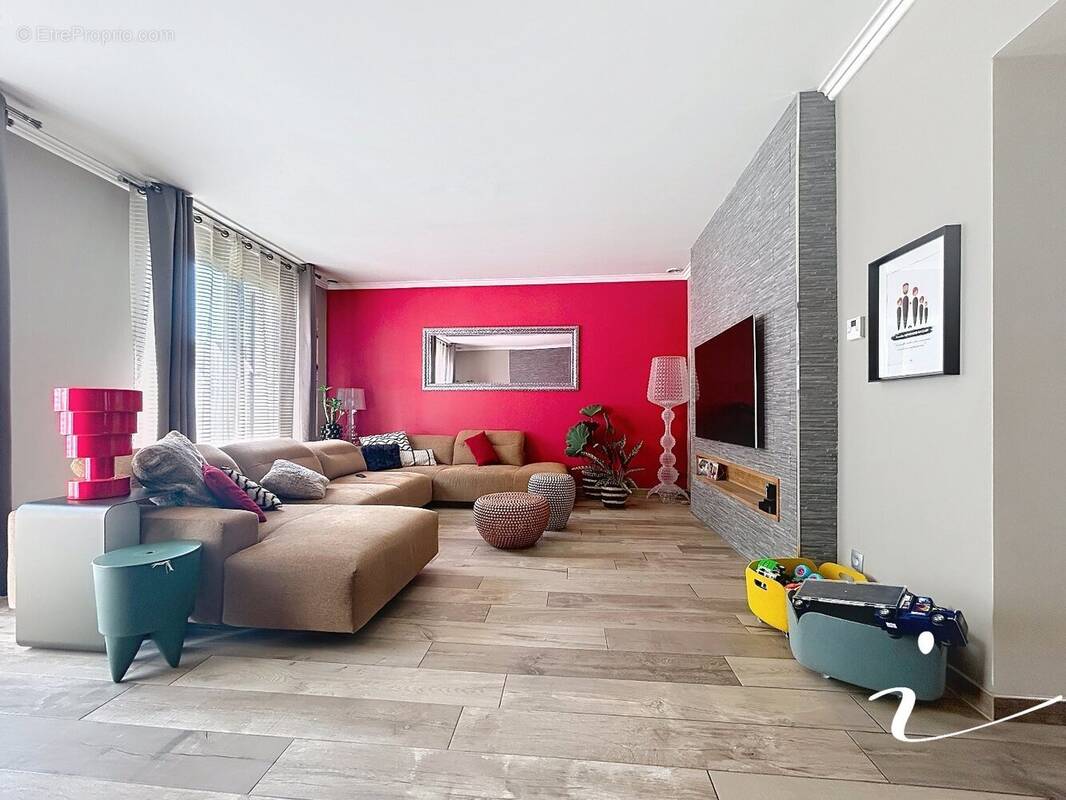 Maison à SAINT-JEAN-DE-VEDAS