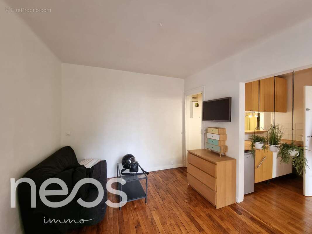Appartement à PARIS-20E