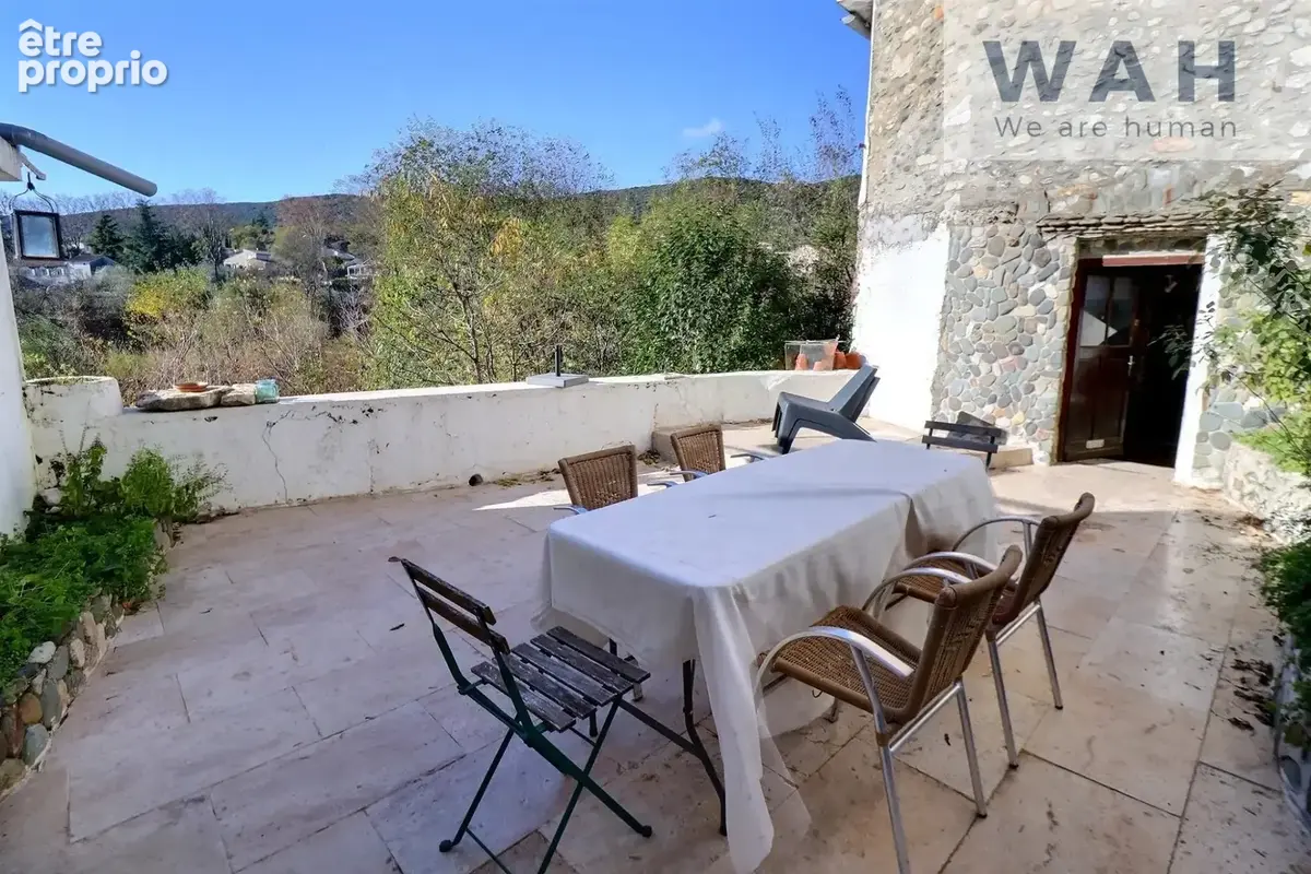 Vente maison de village 5 pieces au calme jolie vue 34190 ga - photo 9