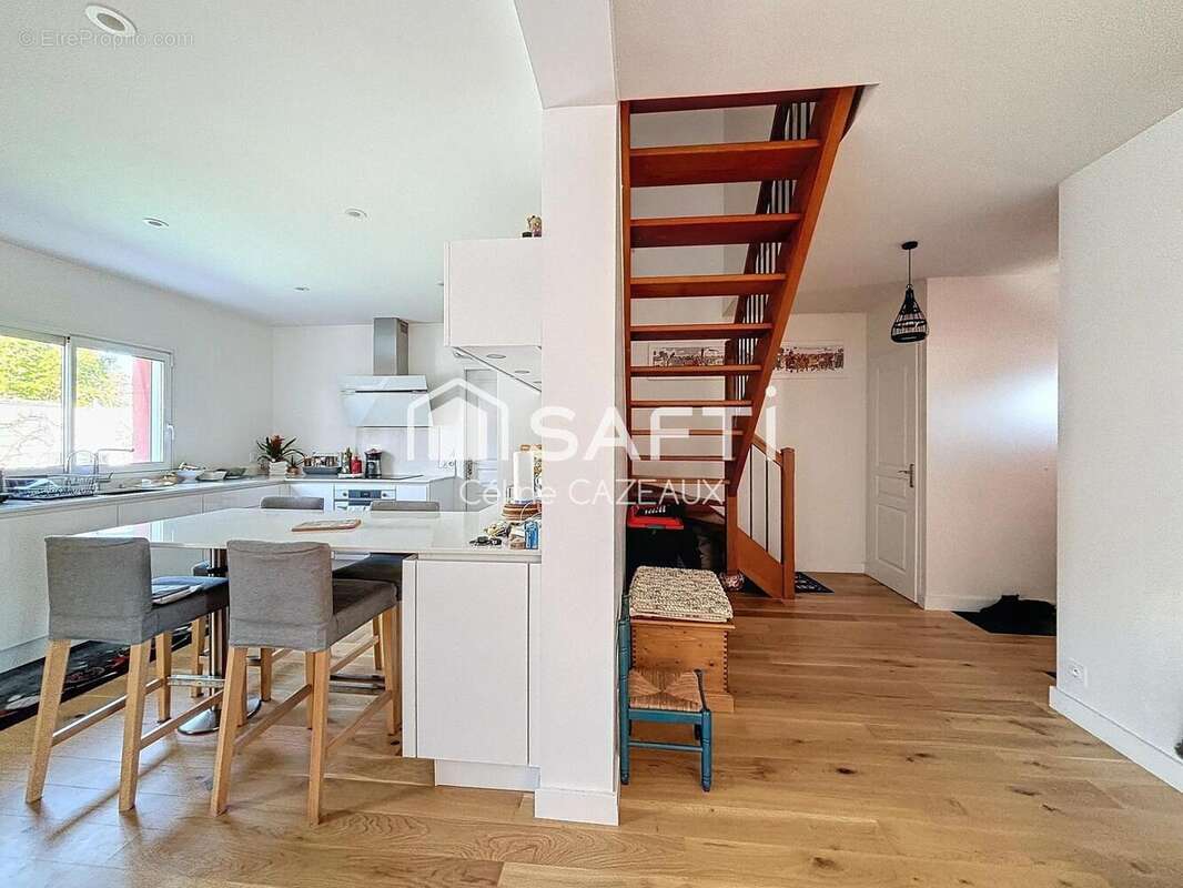 Photo 4 - Maison à LE BOUSCAT