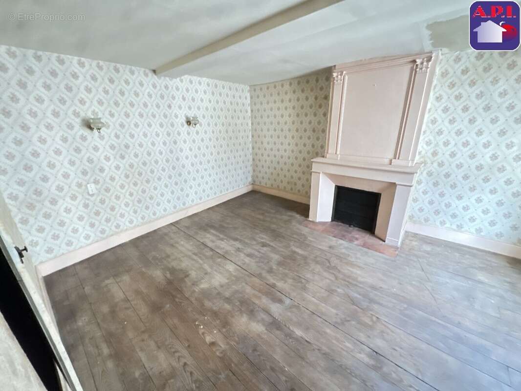 Maison à LA BASTIDE-DE-SEROU