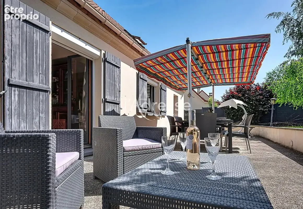 Maison à MONTEVRAIN