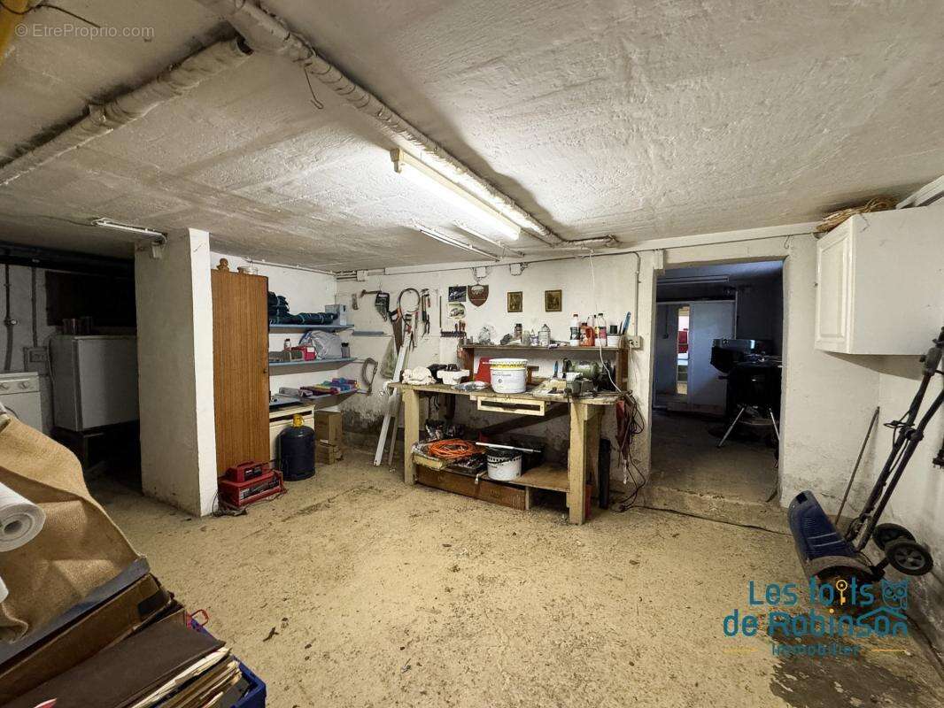 Jolie maison avec grand terrain - photo 15