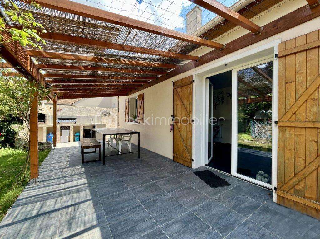 Maison à LIMEIL-BREVANNES